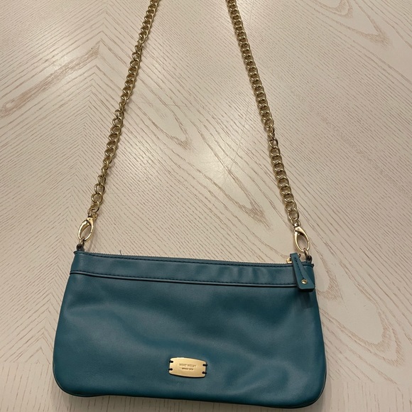 Nine West Blue leather shoulder or crossbody purse - Picture 1 of 7